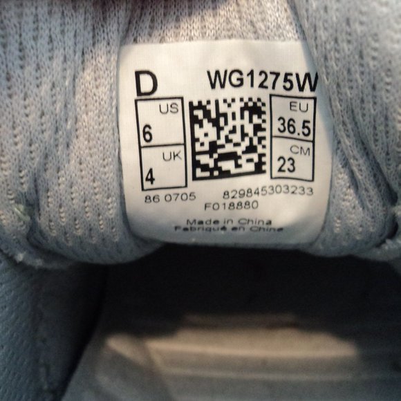 New Balance WG1275W Women's Size 6 Golf Shoes White Black Lace Up Soft Spike - Picture 8 of 11